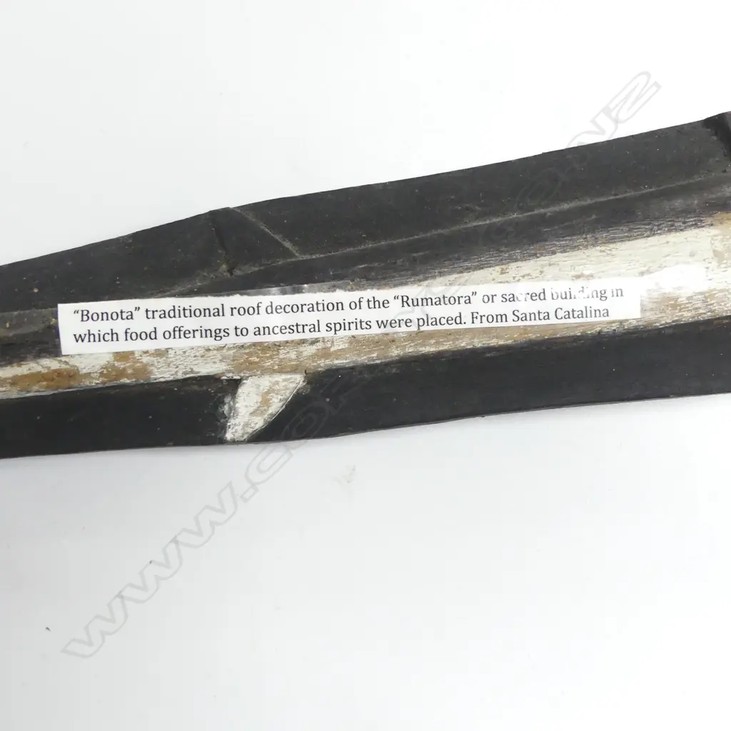 CARVED WOODEN 'BONOTA'; TRADITIONAL ROOF DECORATION, EX SANTA CATALINA L.1300mm some faults Image 1++