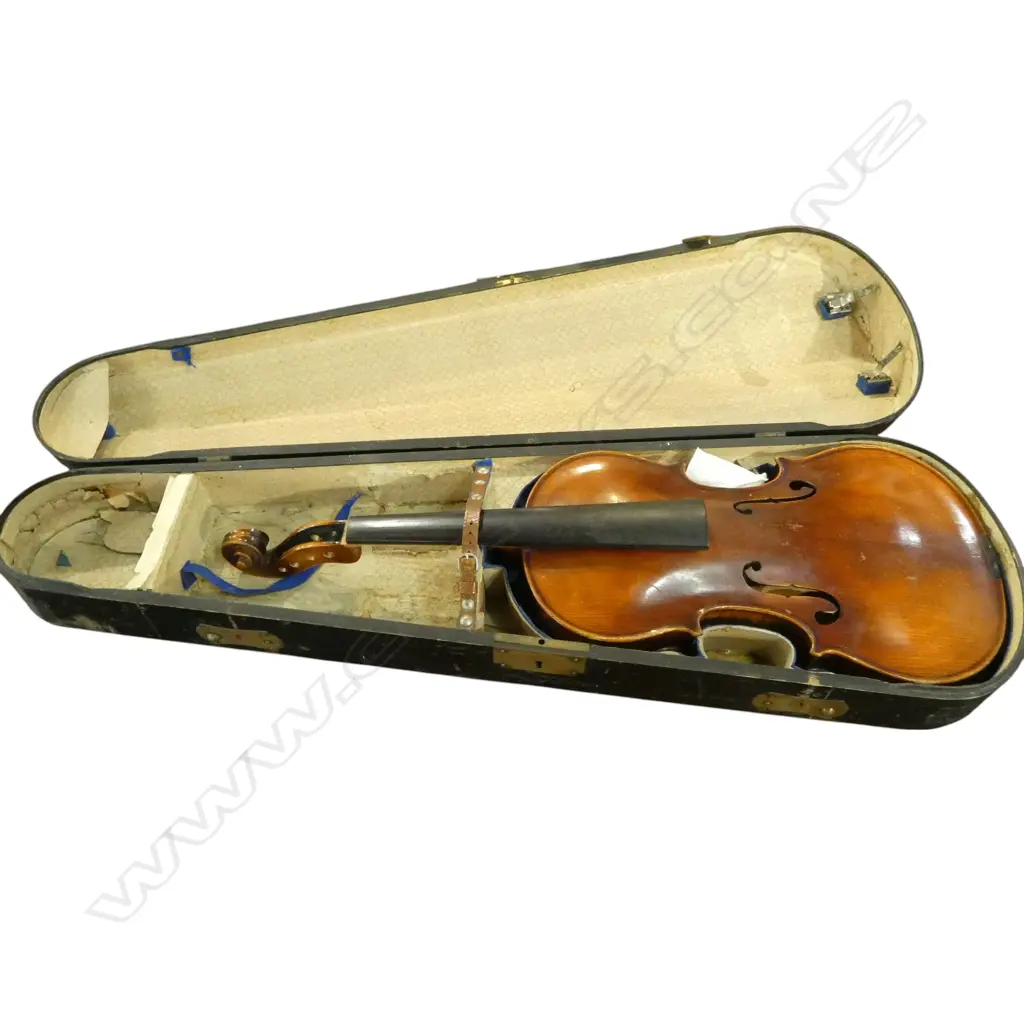 VINTAGE VIOLIN, CASED L.780mm parts missing Image 1++