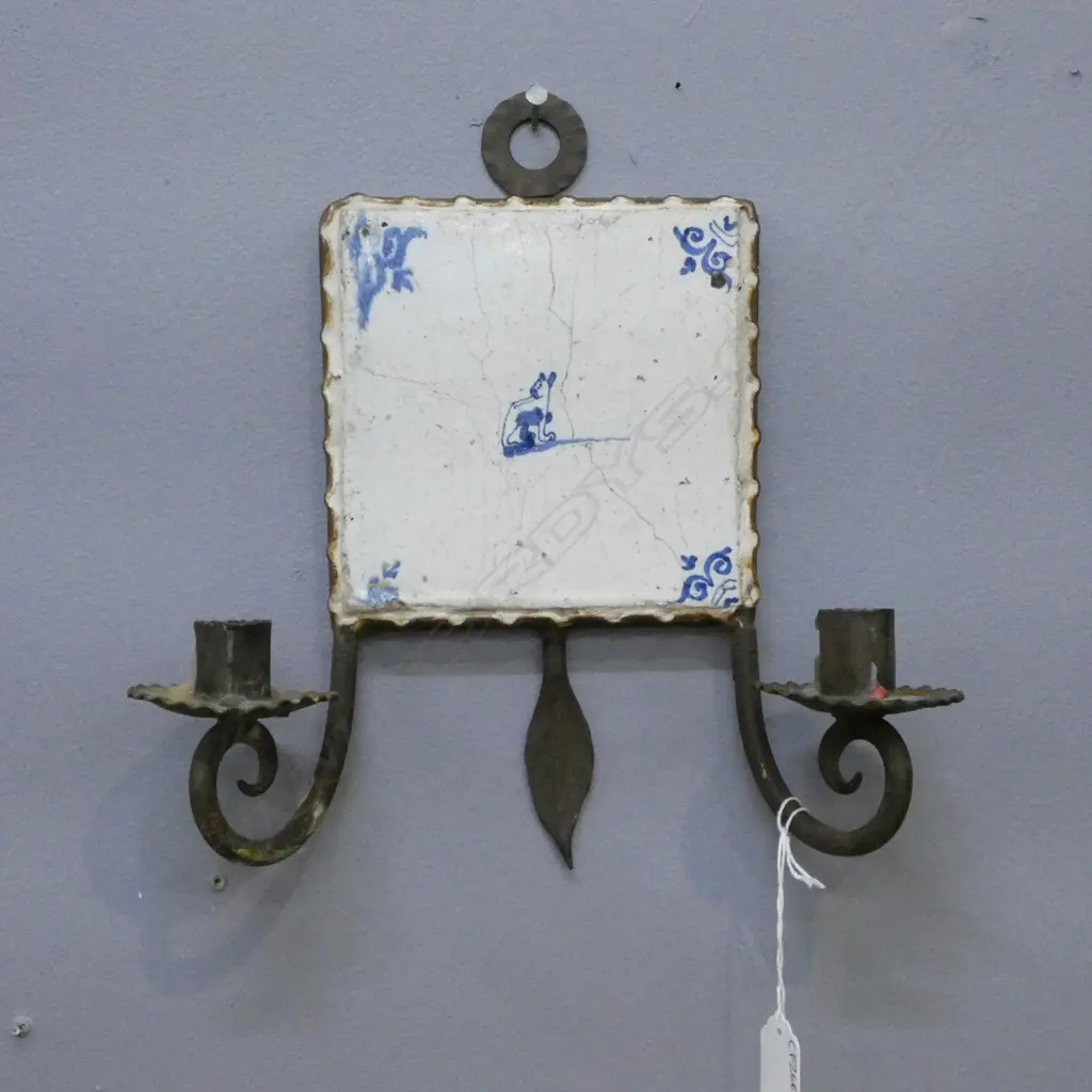 WROUGHT IRON SCONCE w. ANTIQUE DELFT TILE H.260mm Image 1++