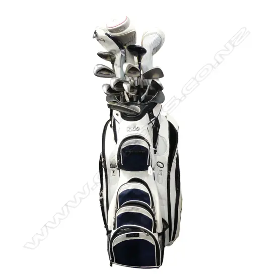 WOMANS XXIO GOLF CLUBS