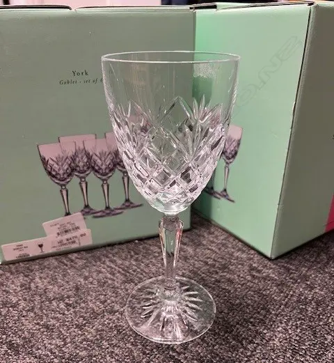 SET 8 STUART CRYSTAL 'YORK' WINE GLASSES as new in 2 boxes (new $958) Image 1++