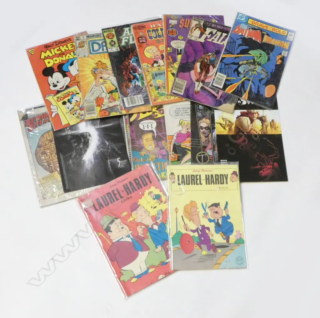 ASST. COMICS; LAUREL & HARDY ETC Image 1++