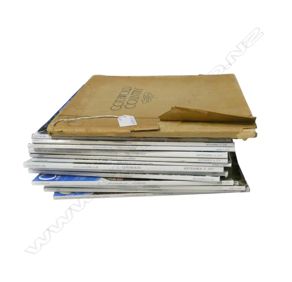 14 COUNTRY LIFE MAGAZINES, YEARLY COTSWOLDS ED. + S. W. COLYER PHOTOGRAPHY BOOK 'COTSWOLD COUNTRY' 1939 Image 1++