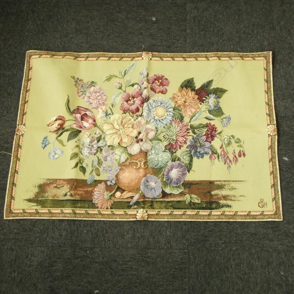 ITALIAN FLORAL UPHOLSTERED TAPESTRY  Image 1++