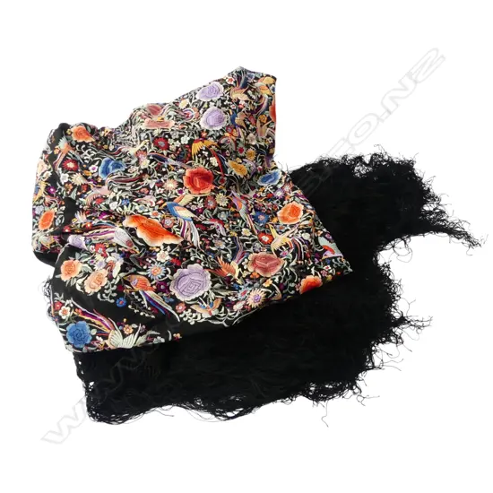 20thC EMBROIDED CHINESE SHAWL