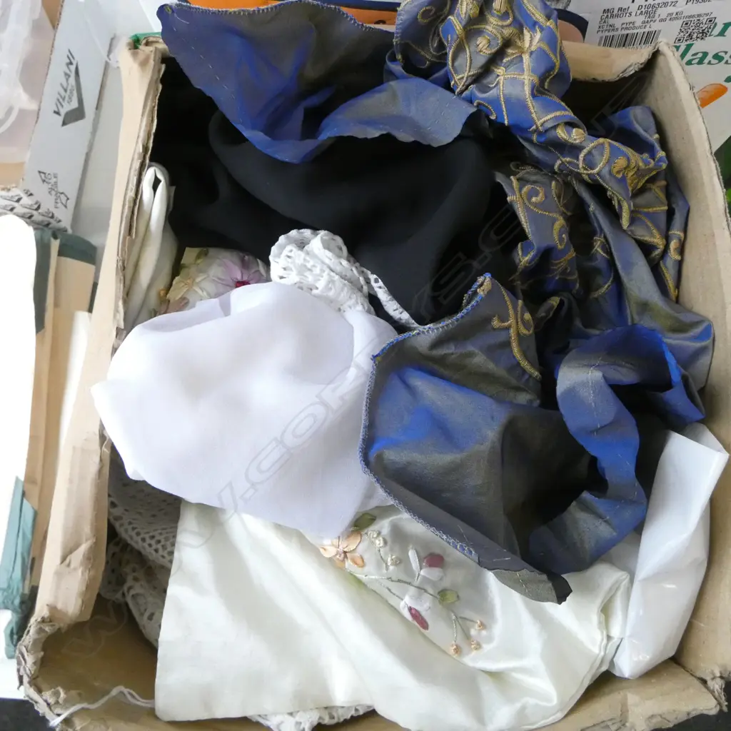 ASST. LINEN etc Image 1++
