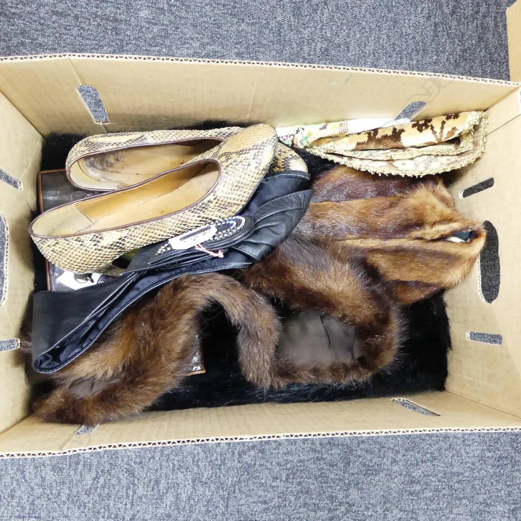 ASST. VINTAGE FASHION; FUR STOLES & HAT, PR SNAKE HEELS, CROC CLUTCH, COMPACTS ETC Image 1++