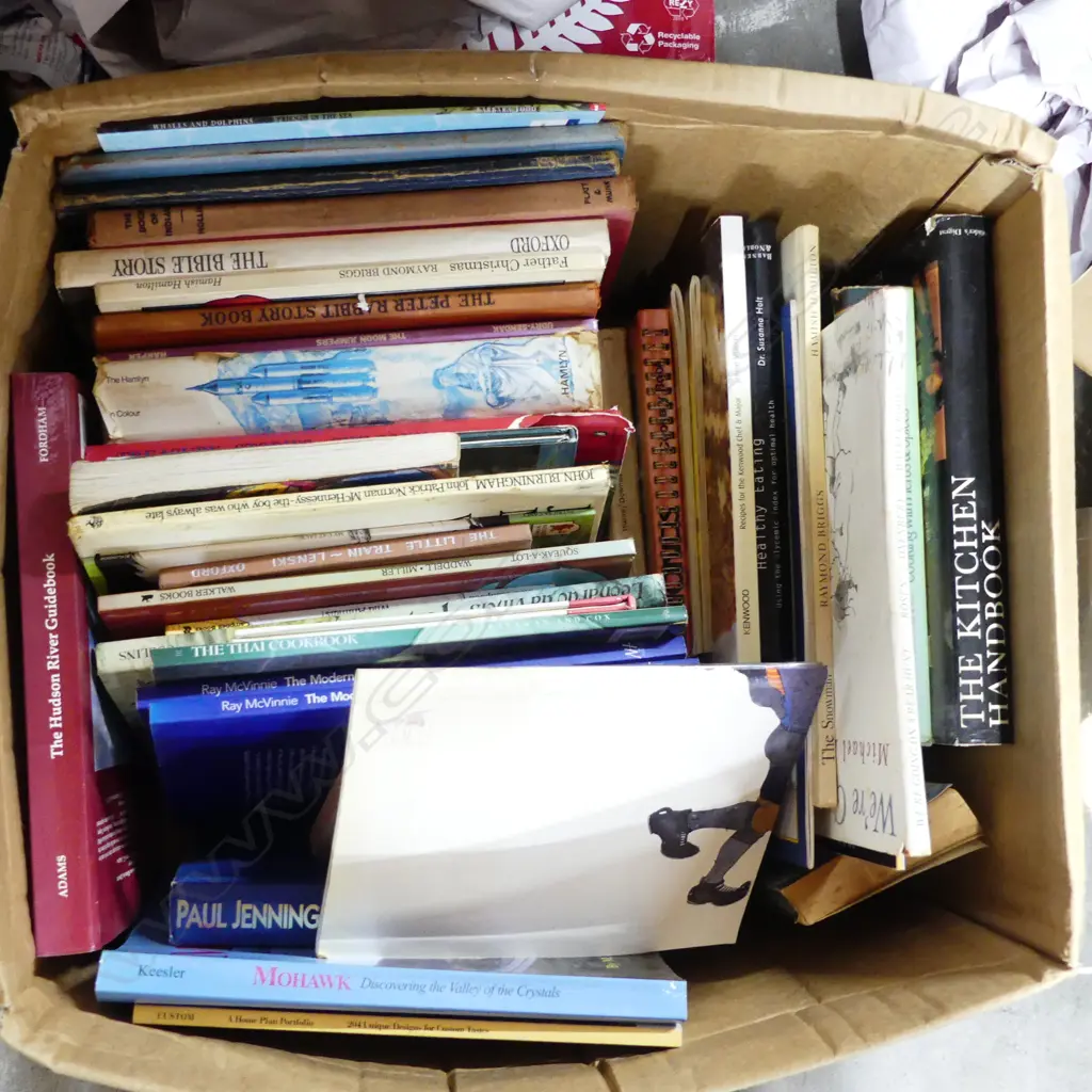 BOOKS; CHILDRENS & COOKING Image 1++