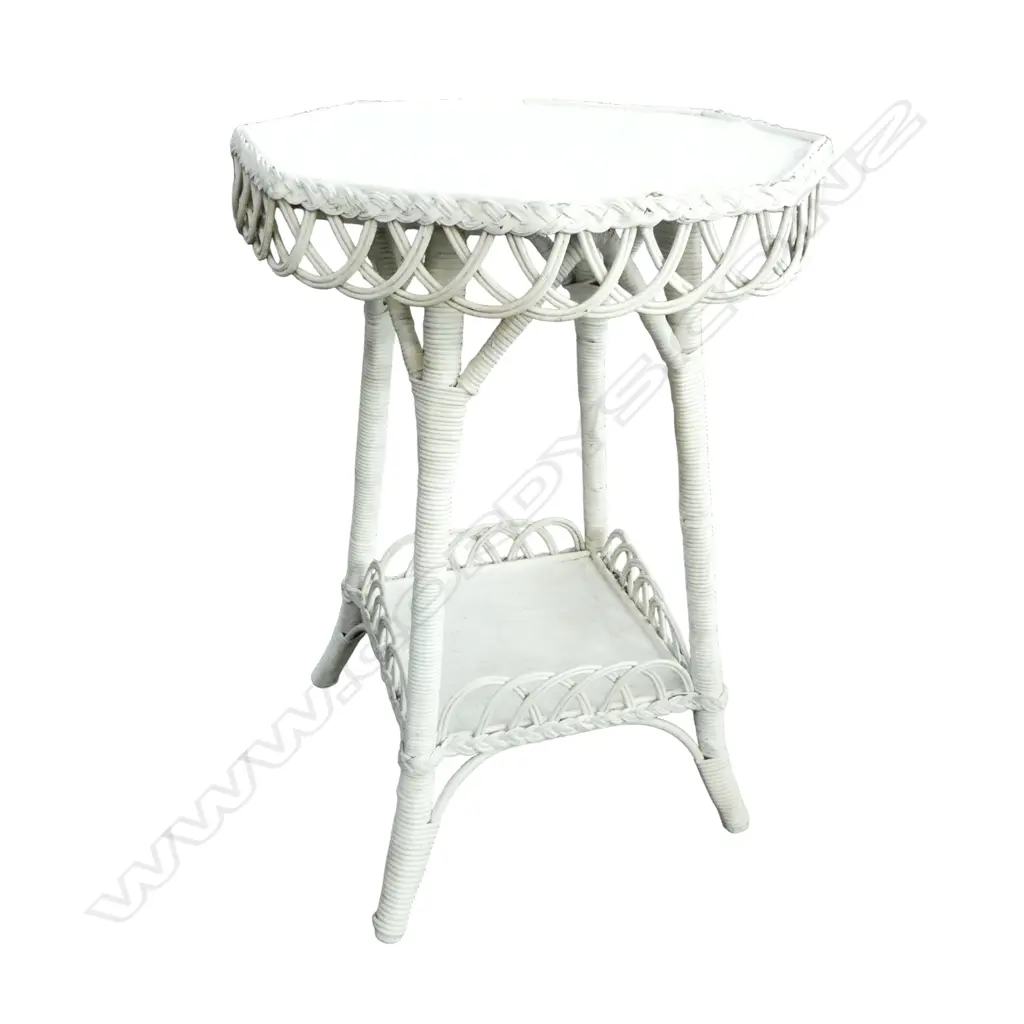 WHITE PAINTED WICKER SIDE TABLE H.730mm Image 1++