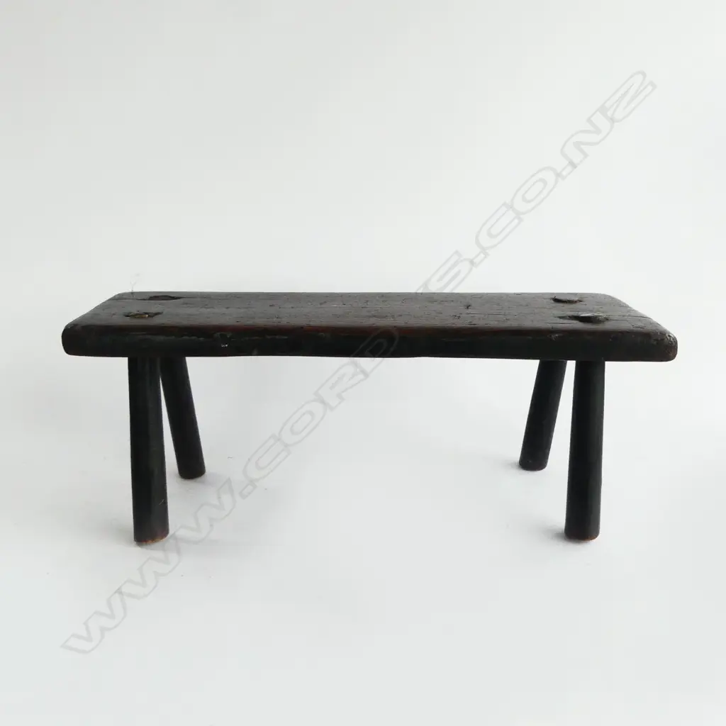 ANTIQUE OAK MILKING STOOL W.550mm Image 1++