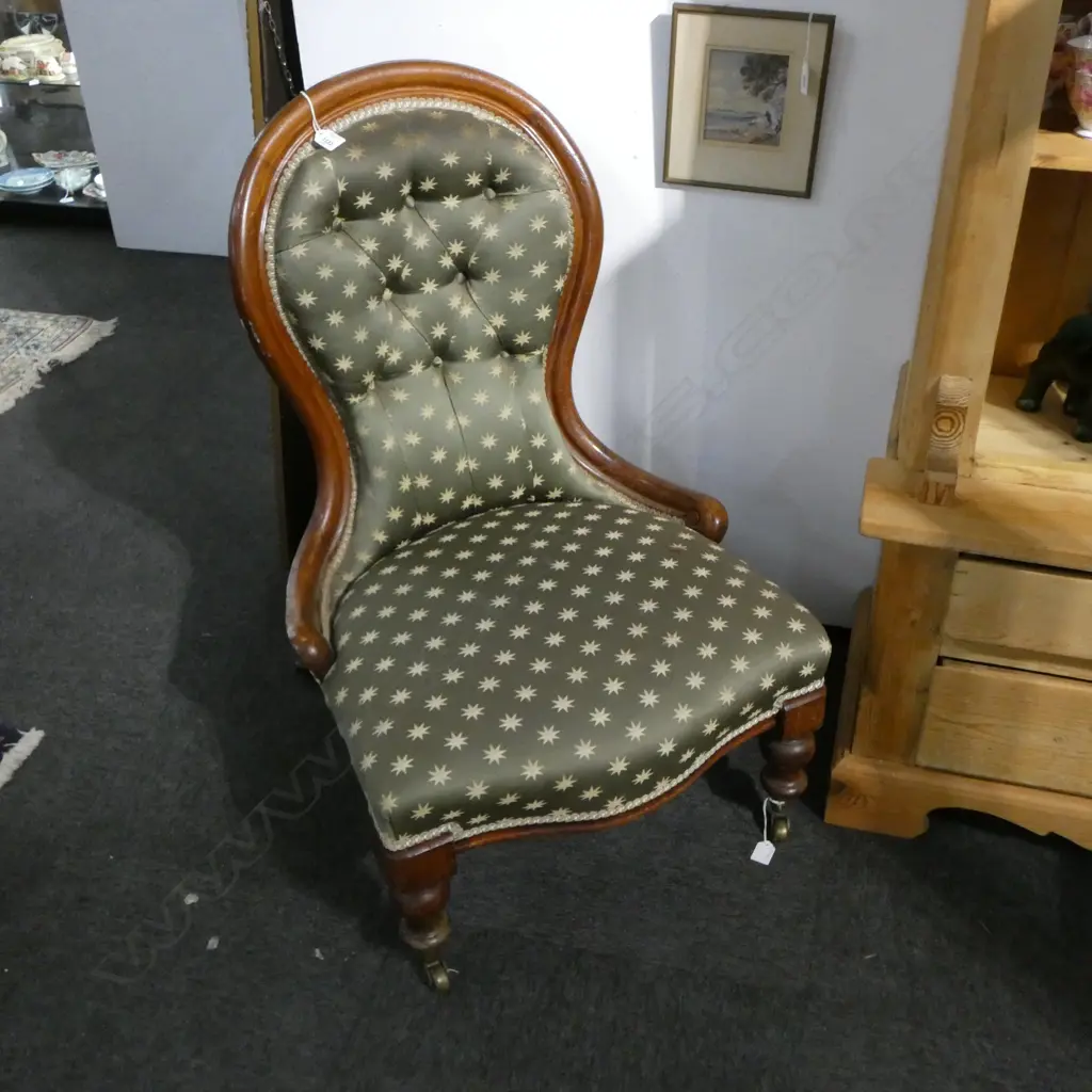KAURI GRANDMOTHER CHAIR (LOOSE CASTER) Image 1++