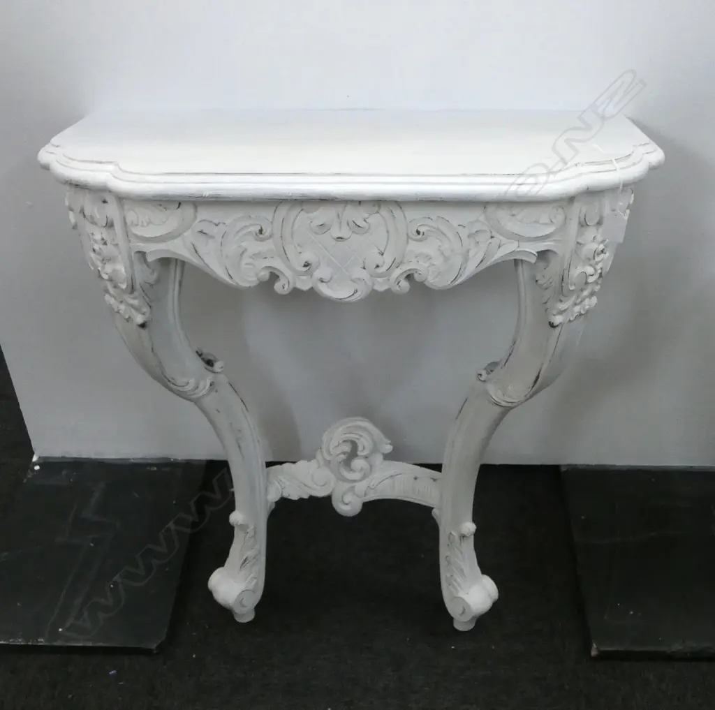 WHITE PAINTED FRENCH STYLE CONSOLE TABLE 710x350x720mm Image 1++