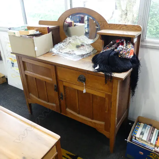 OAK SIDEBOARD 1370x490x1360mm