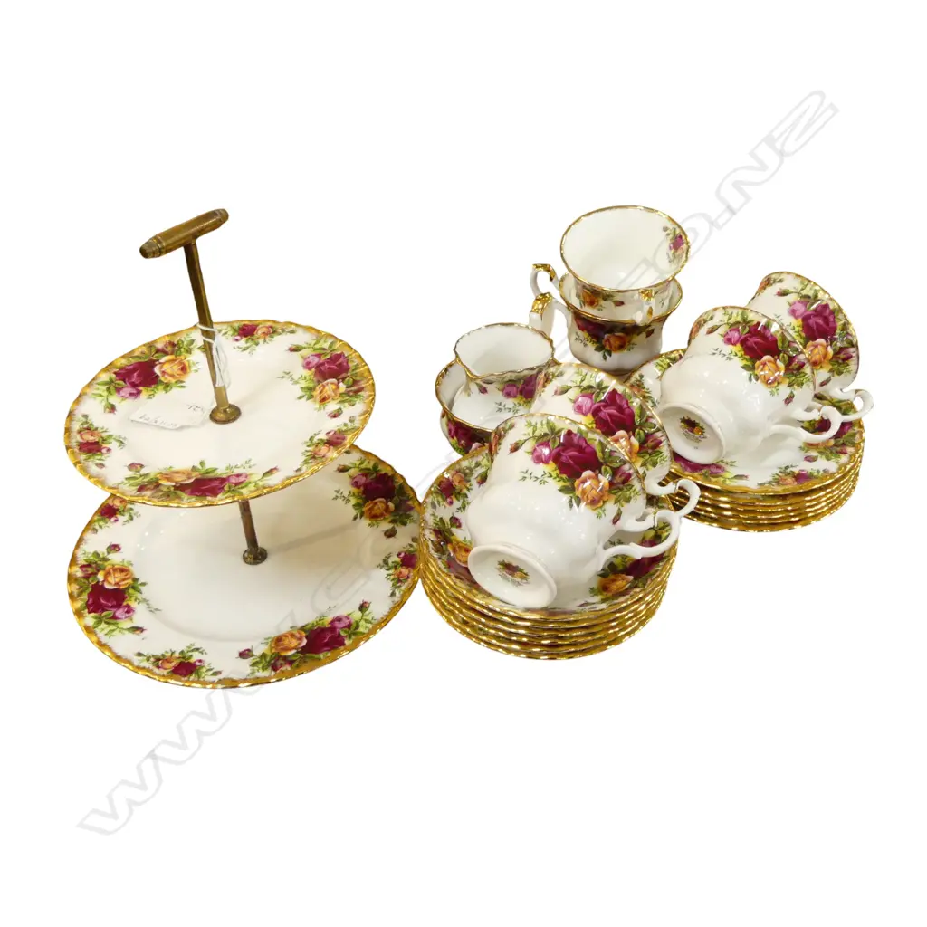 21 PCE ROYAL ALBERT TEA SET Image 1++