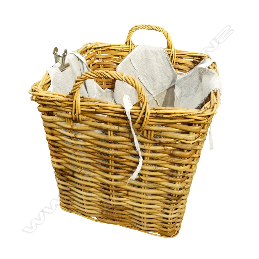 LARGE RATTAN BASKET H.540mm Image 1++