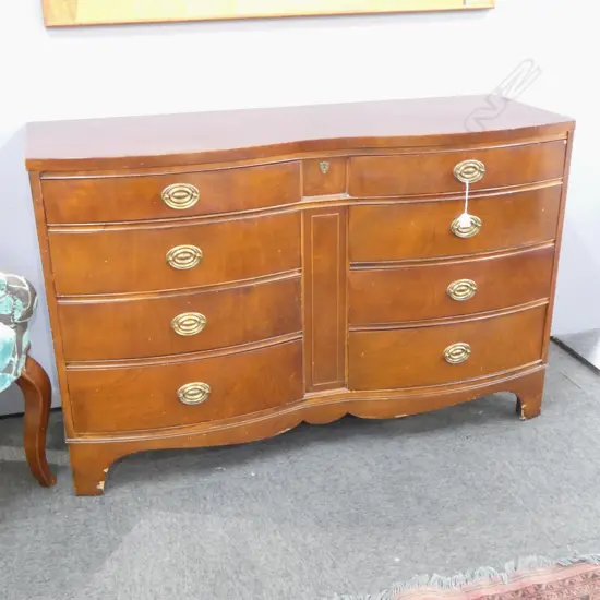 MAHOGANY DOUBLE BOW FRONT CHEST OF DRAWERS 1370x510x880mm FAULTS