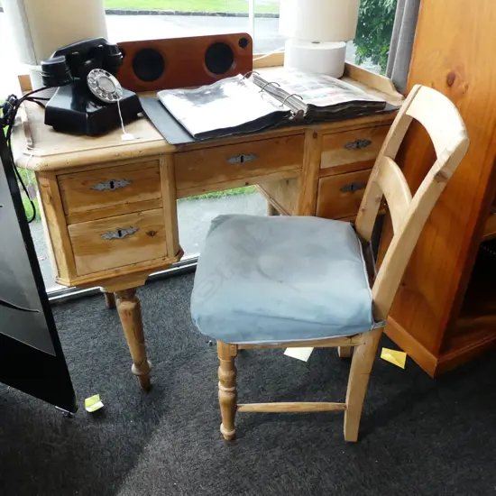 EUROPEAN RUSTIC PINE DESK & CHAIR 1000x530x820mm