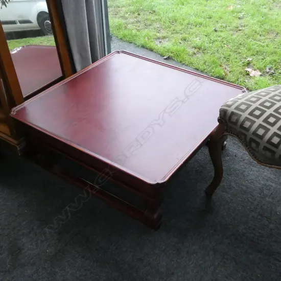 VINTAGE RED LACQUER JAPANESE FOLDING TABLE 750x750x350mm
