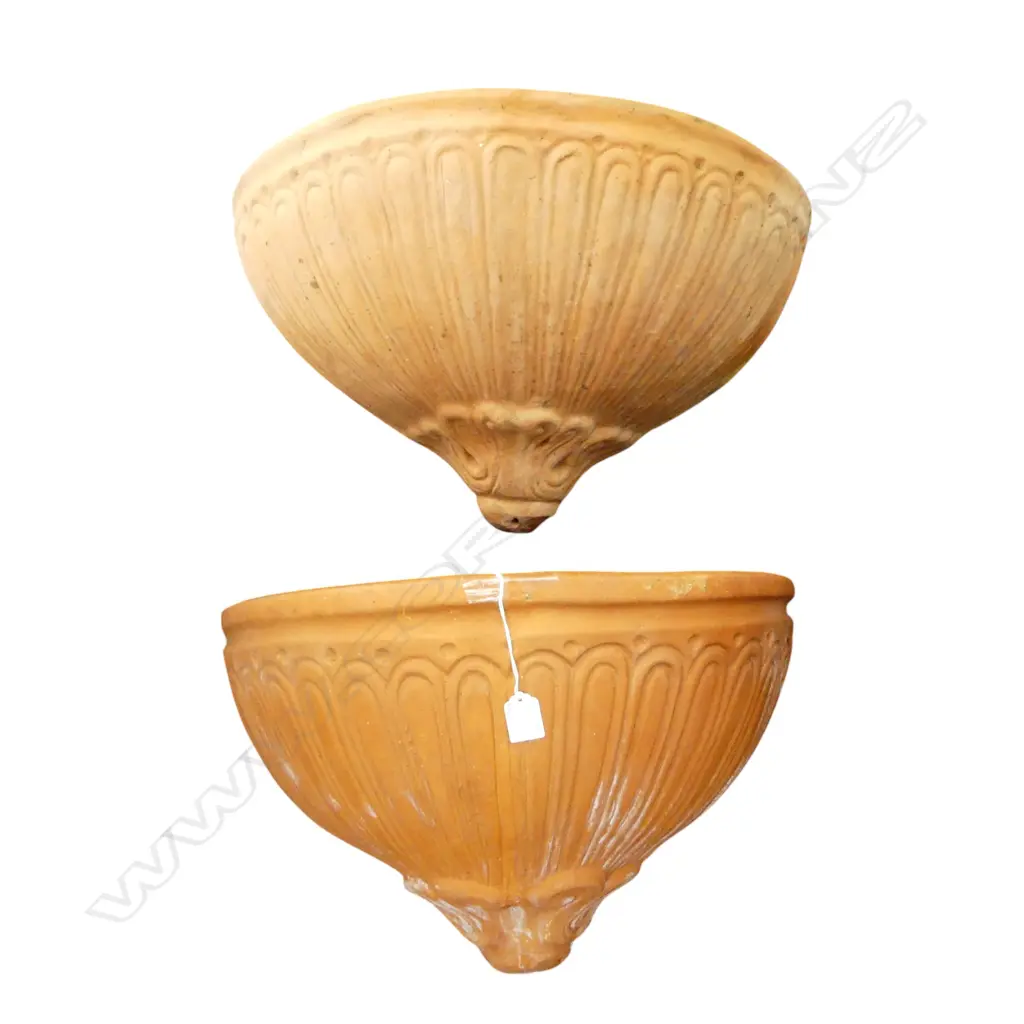 PR TERRACOTTA WALL PLANTERS W.515mm Image 1++