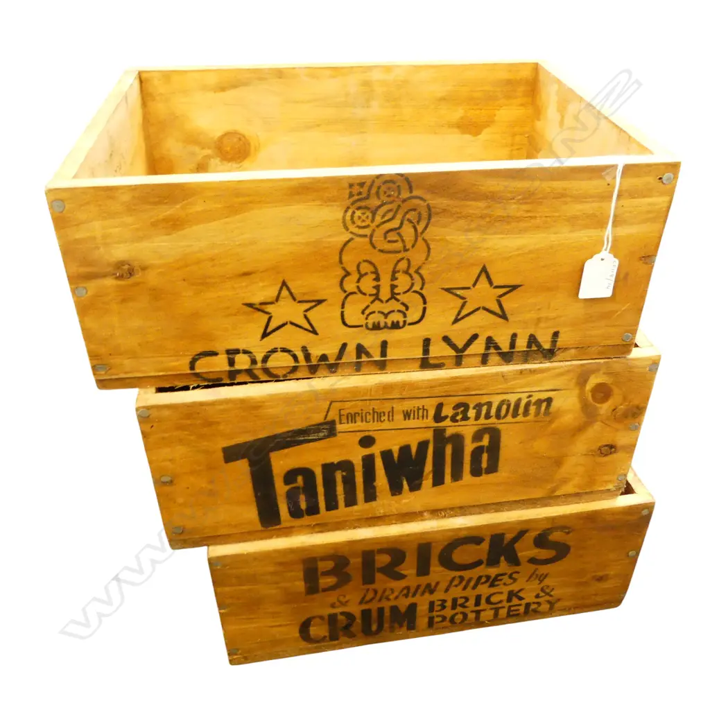 3 STENCILLED WOODEN CRATES W.405mm Image 1++