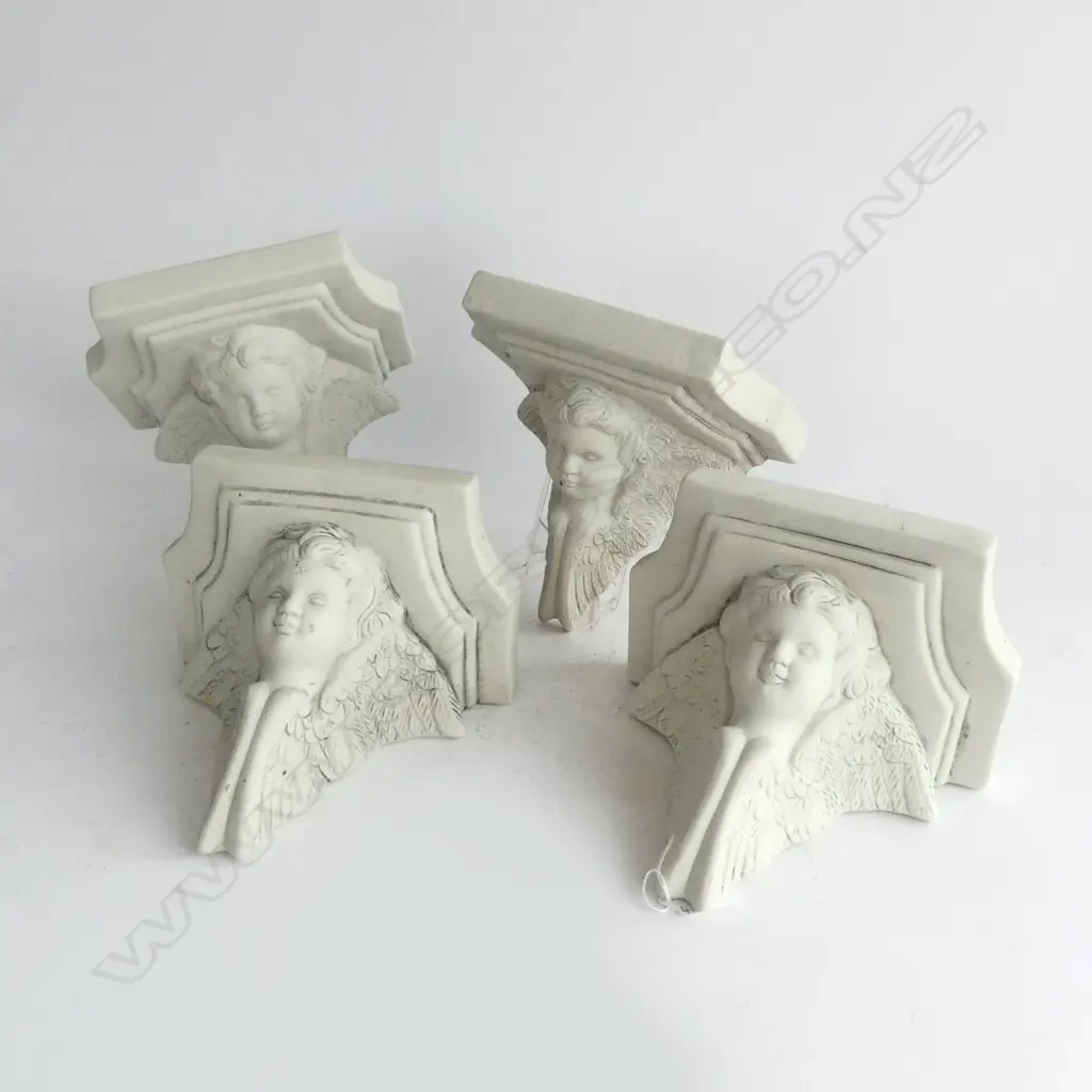 4 ANGEL WALL BRACKETS 210x135x175mm Image 1++
