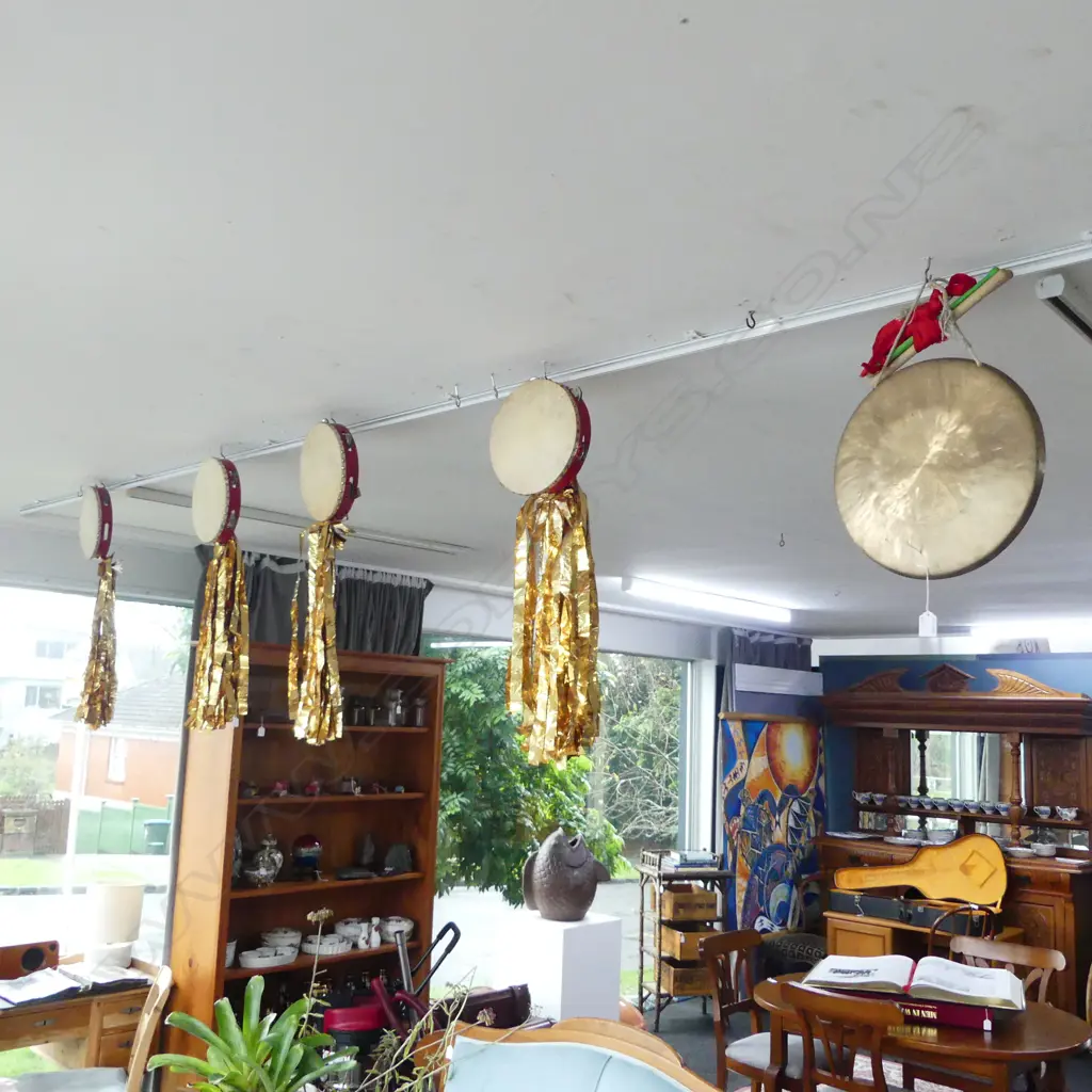 4 HAND DRUMS 230mm dia + CYMBAL Image 1++