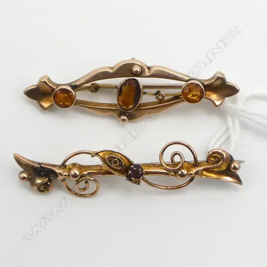 2 9CT GOLD, GARNET & CITRINE BAR BROOCHES one repaired 4.48gms