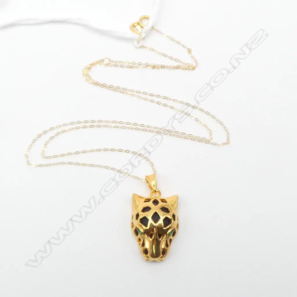 18CT GOLD LEOPARD HEAD NECKLACE 2GMS Image 1++