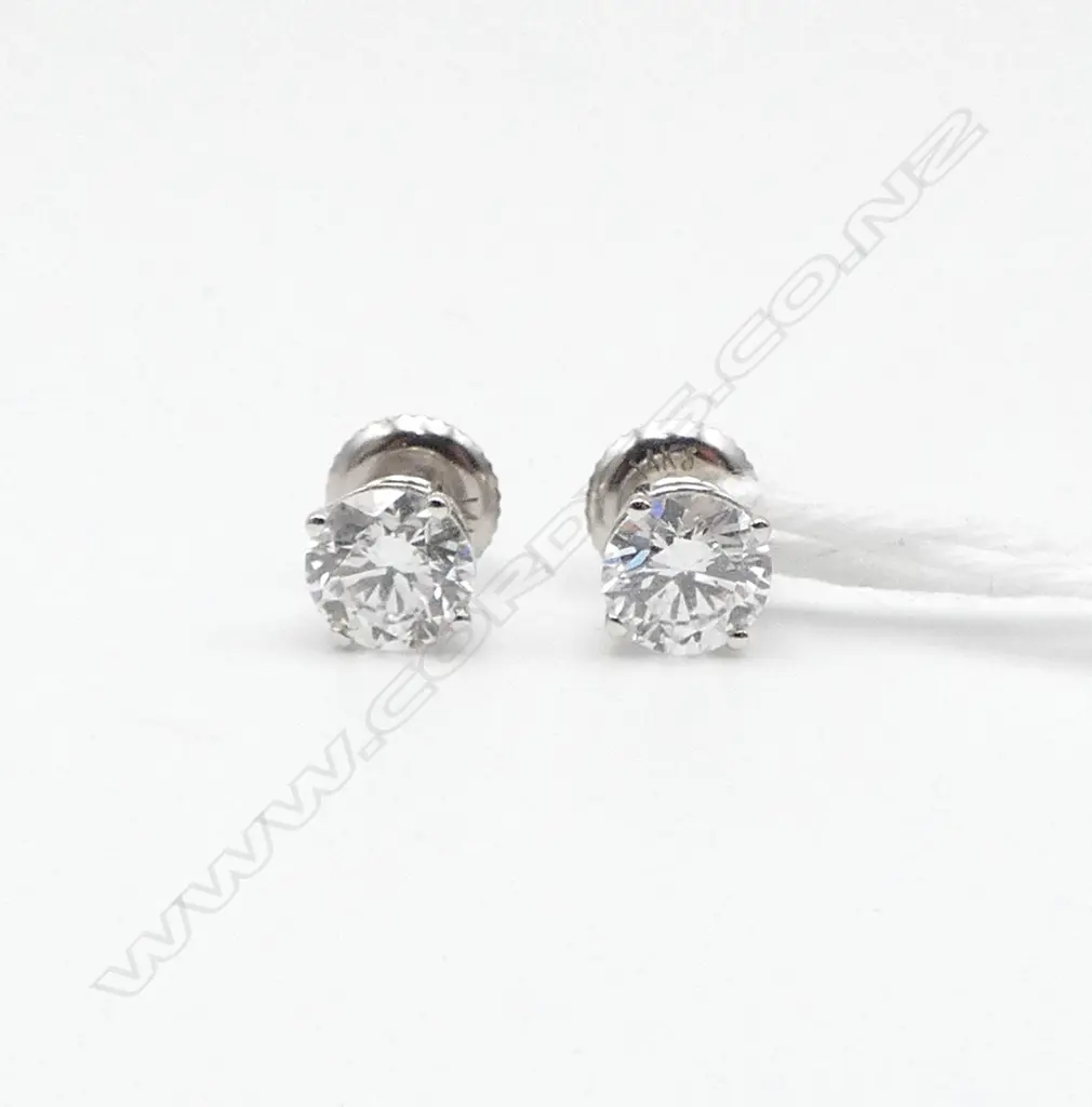 PR 14ct W/GOLD & LAB GROWN DIAMOND STUD EARINGS, 5.75mm, 1.07gms, 0.75 carat each diamond Image 1++
