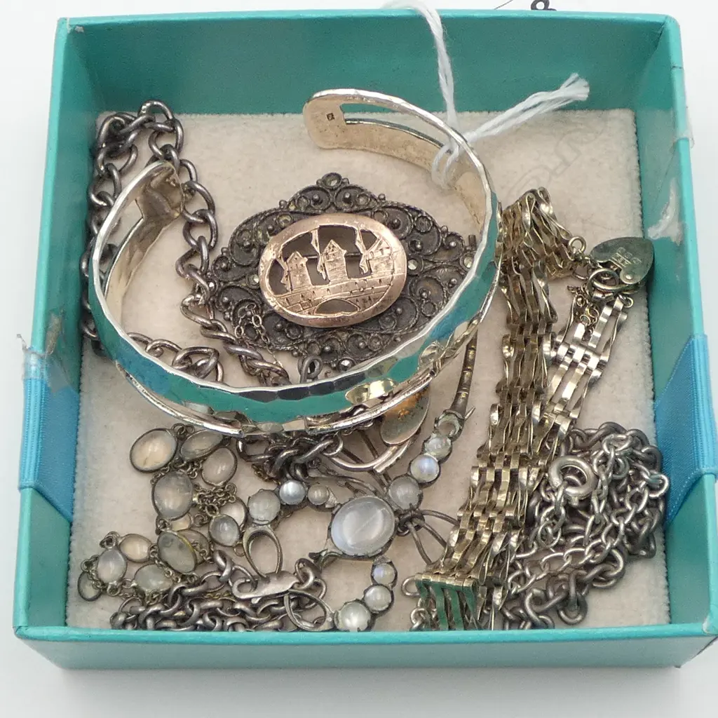 ASST. SILVER JEWELLERY, 72gms INCL. BANGLE, MOONSTONE SCORPION BROOCH AF Image 1++