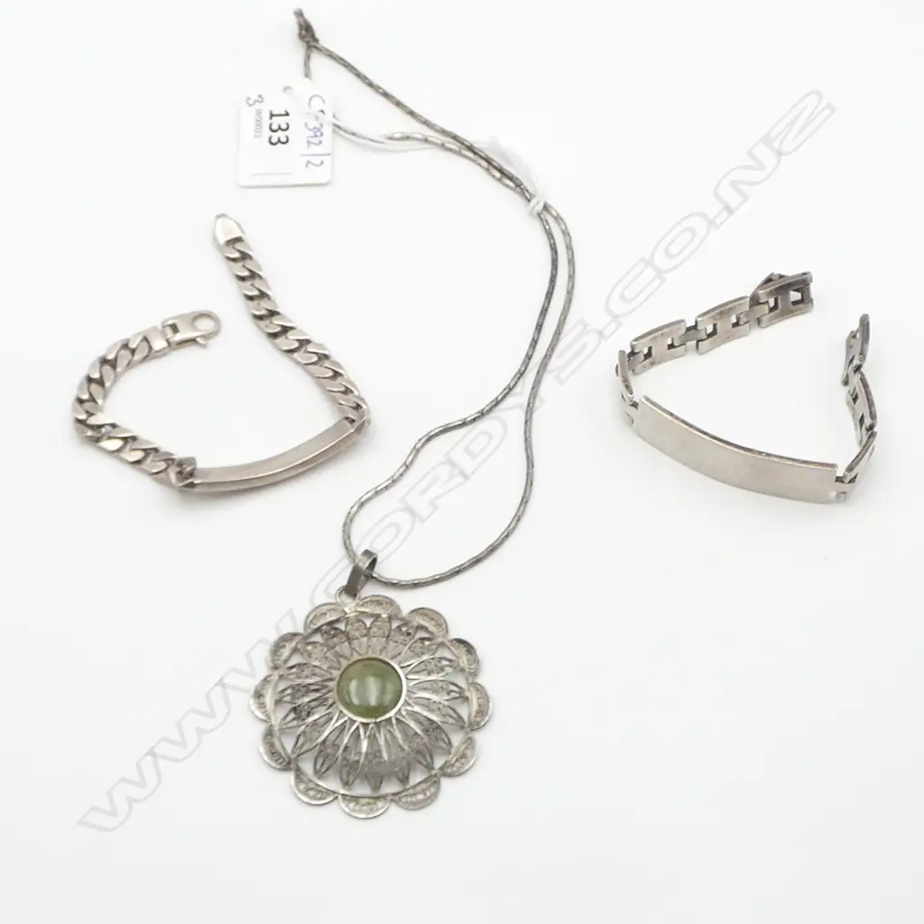 2 SILVER BRACELETS + PENDANT NECKLACE, 88gms Image 1++