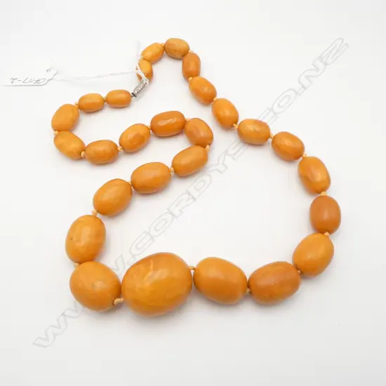 AMBER STYLE BEAD NECKLACE, L.660mm