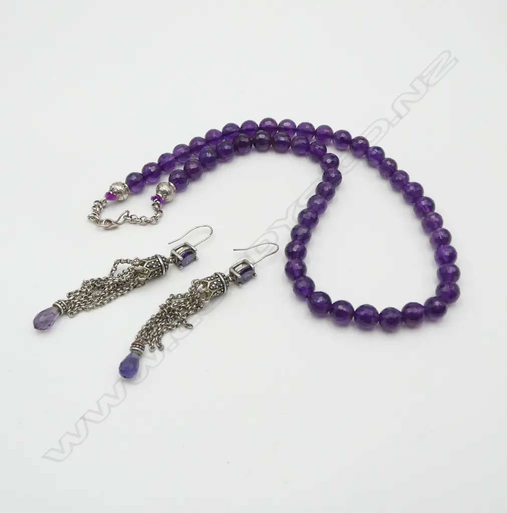 SILVER AMETHYST NECKLACE PLUS  PURPLE GLASS IN EARRINGS Image 1++