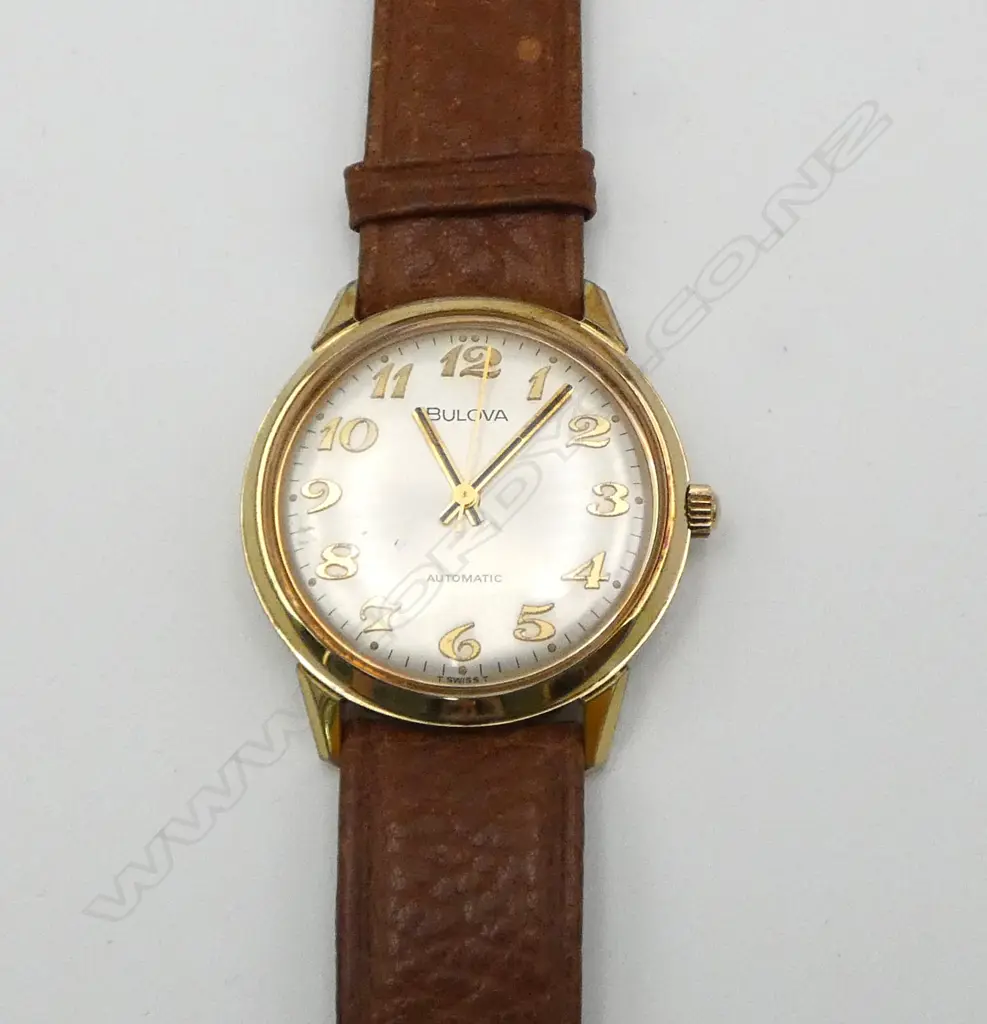 VINTAGE BULOVA AUTOMATIC GENT'S GOLD PLATE & stainless WRISTWATCH w leather strap. c.1980. Working Image 1++