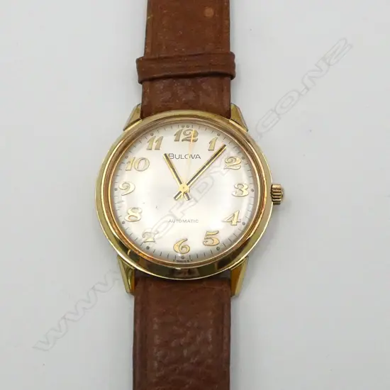 VINTAGE BULOVA AUTOMATIC GENT'S GOLD PLATE & stainless WRISTWATCH w leather strap. c.1980. Working