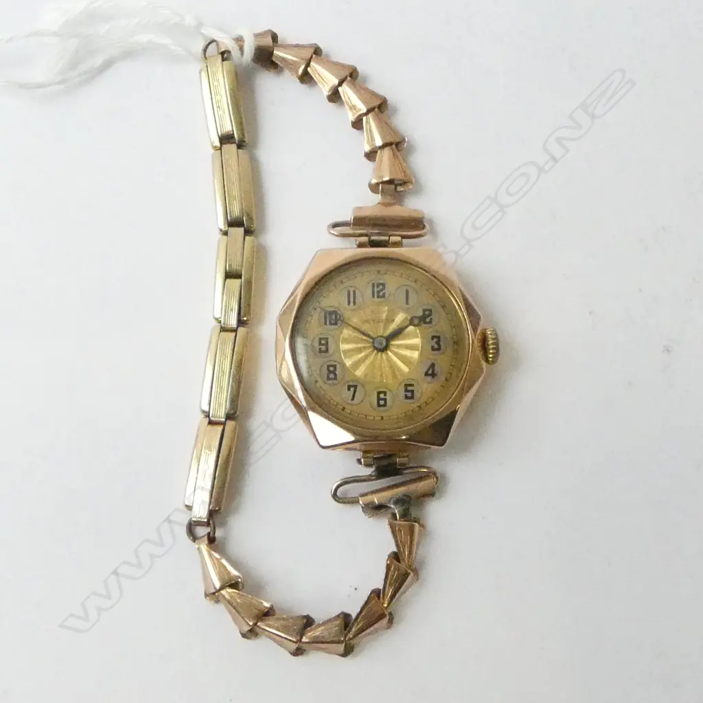 VINTAGE 'JENNES' WRISTWATCH with 9ct gold 'ROLEX' caseback & gold plated strap 18.92gms Image 1++