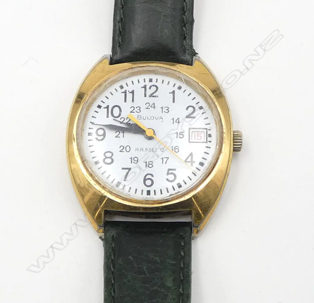 VINTAGE BULOVA R.R.9362 Q GENT'S GOLD PLATE & stainless WRISTWATCH w leather strap. c.1980. Working Image 1++