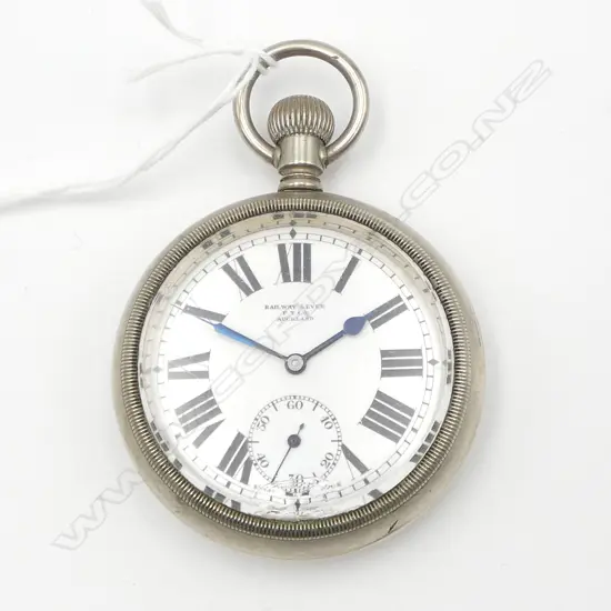 'RAILWAY LEVER F.T. Co AUCKLAND' WHITE METAL POCKET WATCH open face glass damaged