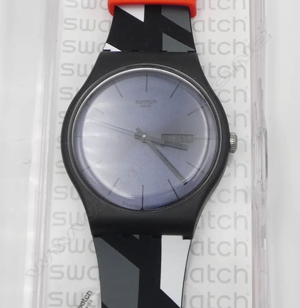 SWATCH 'EMIRATES TEAM NZ' WRIST WATCH, NEW IN BOX Image 1++