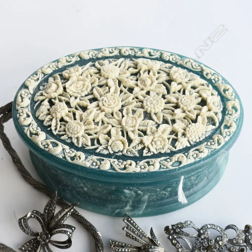 ASST. SILVER & METAL JEWELLERY IN MARLESTONE JEWELLERY BOX Image 1++