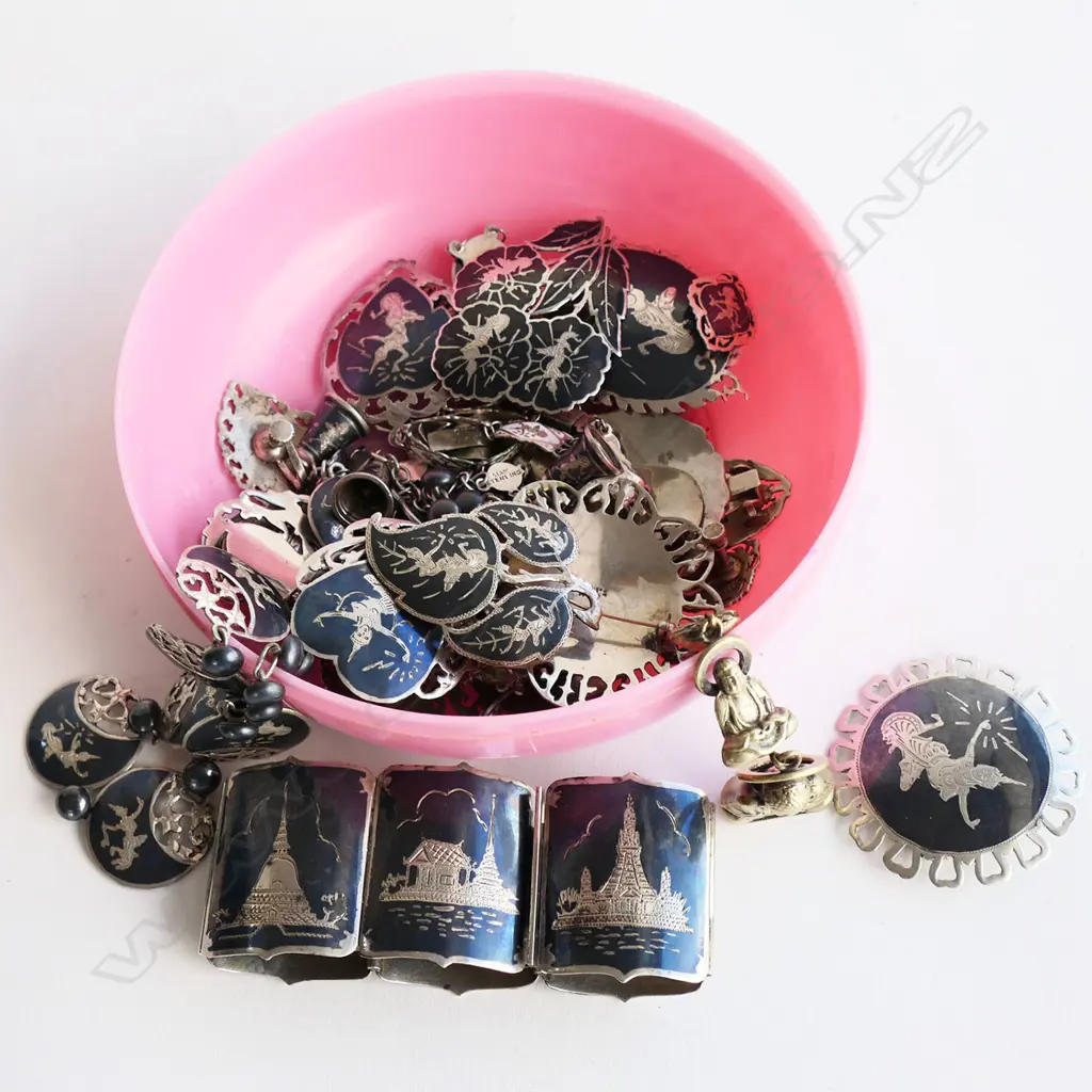 ASST. SILVER SIAM JEWELLERY etc Image 1++