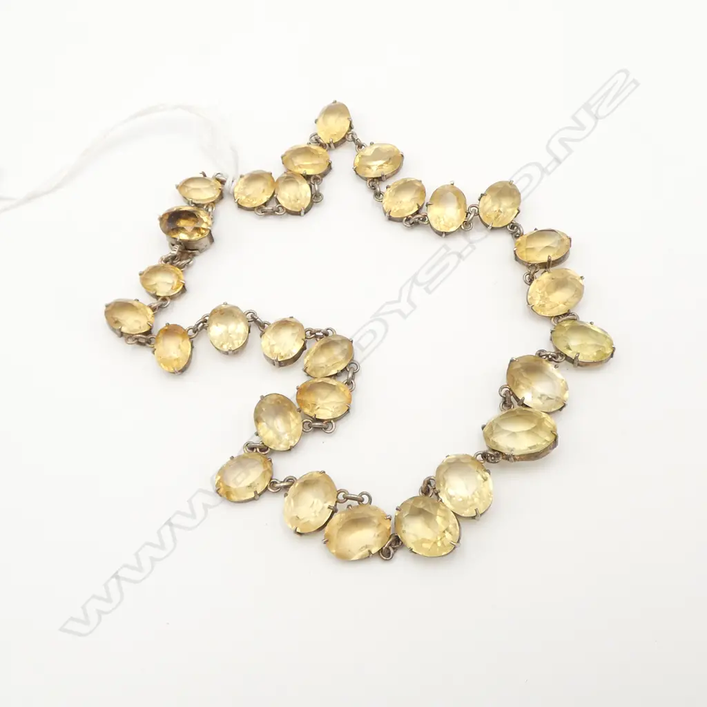 SILVER AND CITRINE? NECKLACE (42cm long) Image 1++