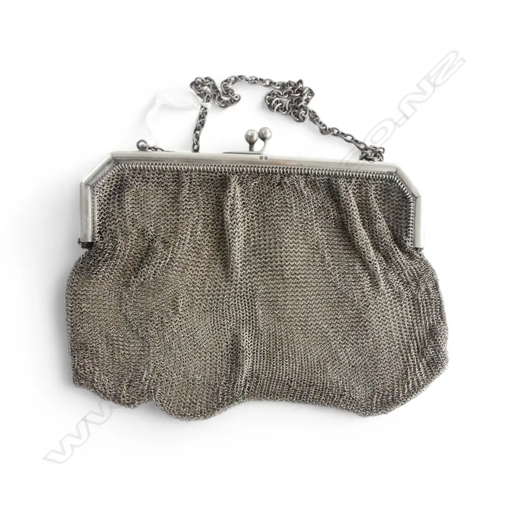 SILVER MESH PURSE some faults London 1919 220gms Image 1++