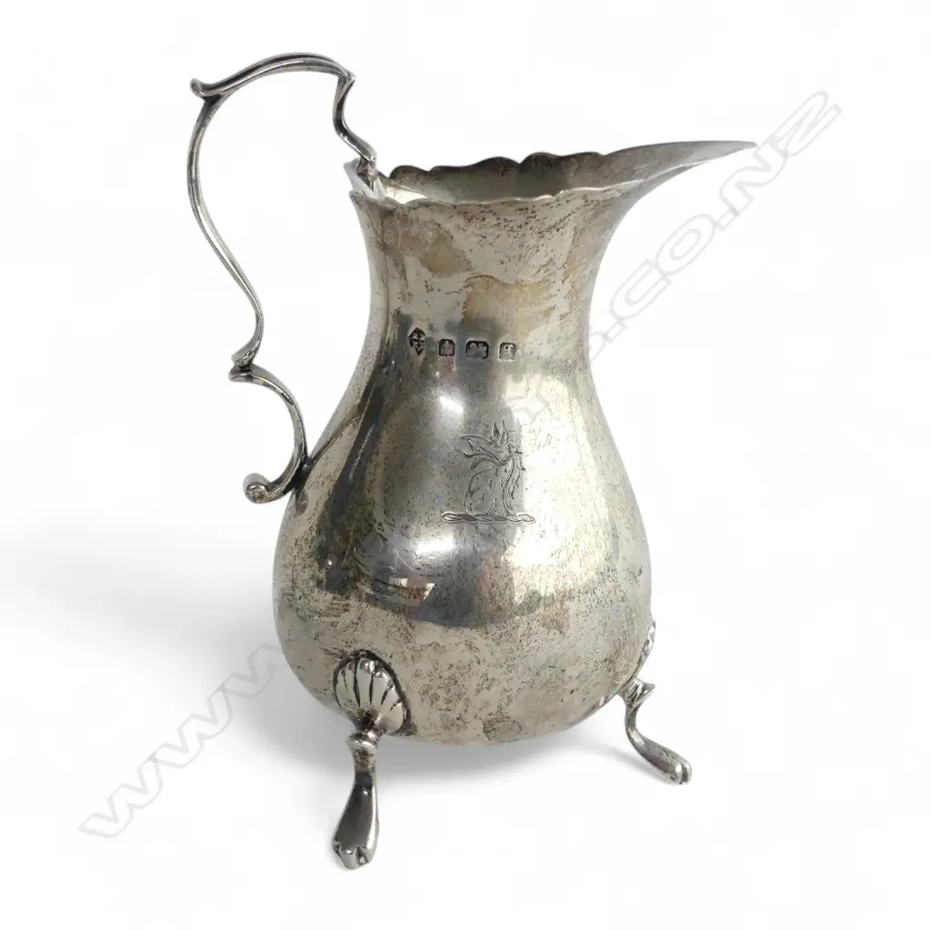 Birmingham 1906 Georgian style SILVER CREAM JUG pear form body 95gms Image 1++