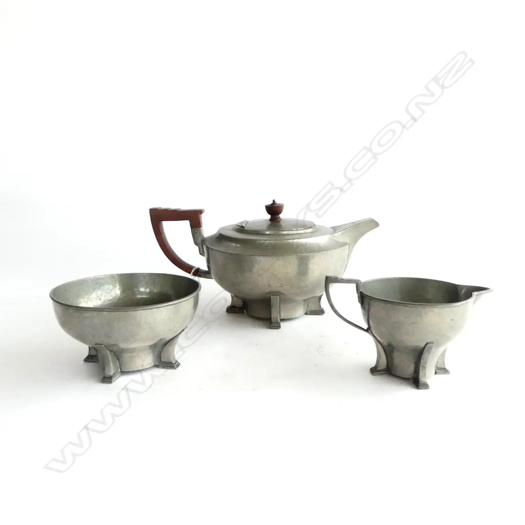 ENGLISH JAMES DIXON & SON HAMMERED PEWTER ARTS & CRAFTS 3 PIECE TEASET, TPOT W.260mm, BAKELITE HANDLE  Image 1++