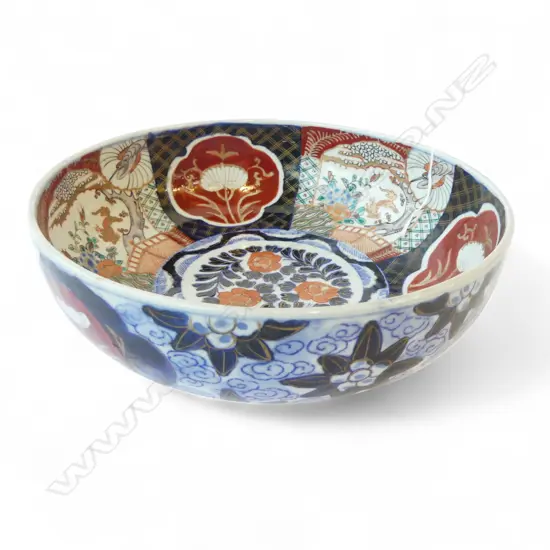 EARLY 20thC JAPANESE IMARI BOWL traditional panelled designs gilt enrichments Dia.275mm