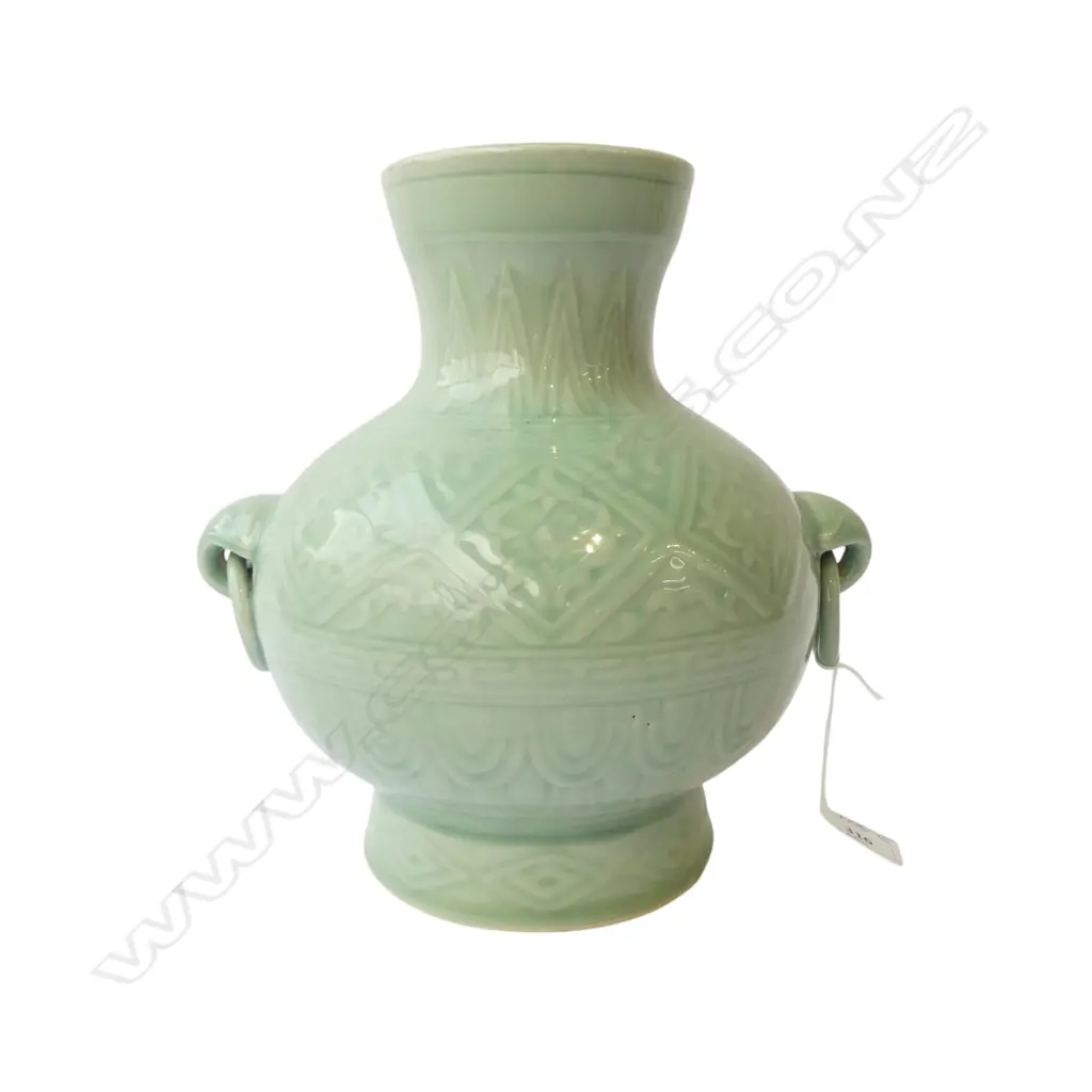 CHINESE CELEDON VASE H.270mm one captured ring glazed to body Image 1++