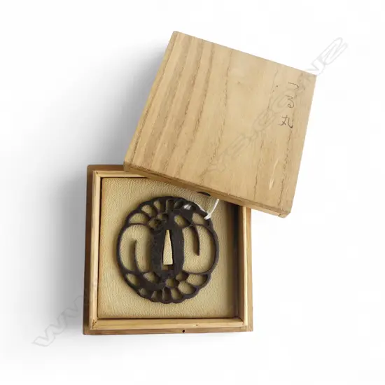 ANTIQUE JAPANESE TSUBA, BOXED 80x75mm