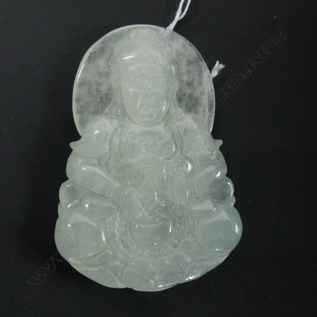 JADEITE BUDDHA PENDANT Image 1++