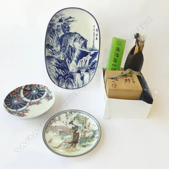 ASST. JAPANESE ITEMS; 3 PLATES, BRUSH SET ETC...